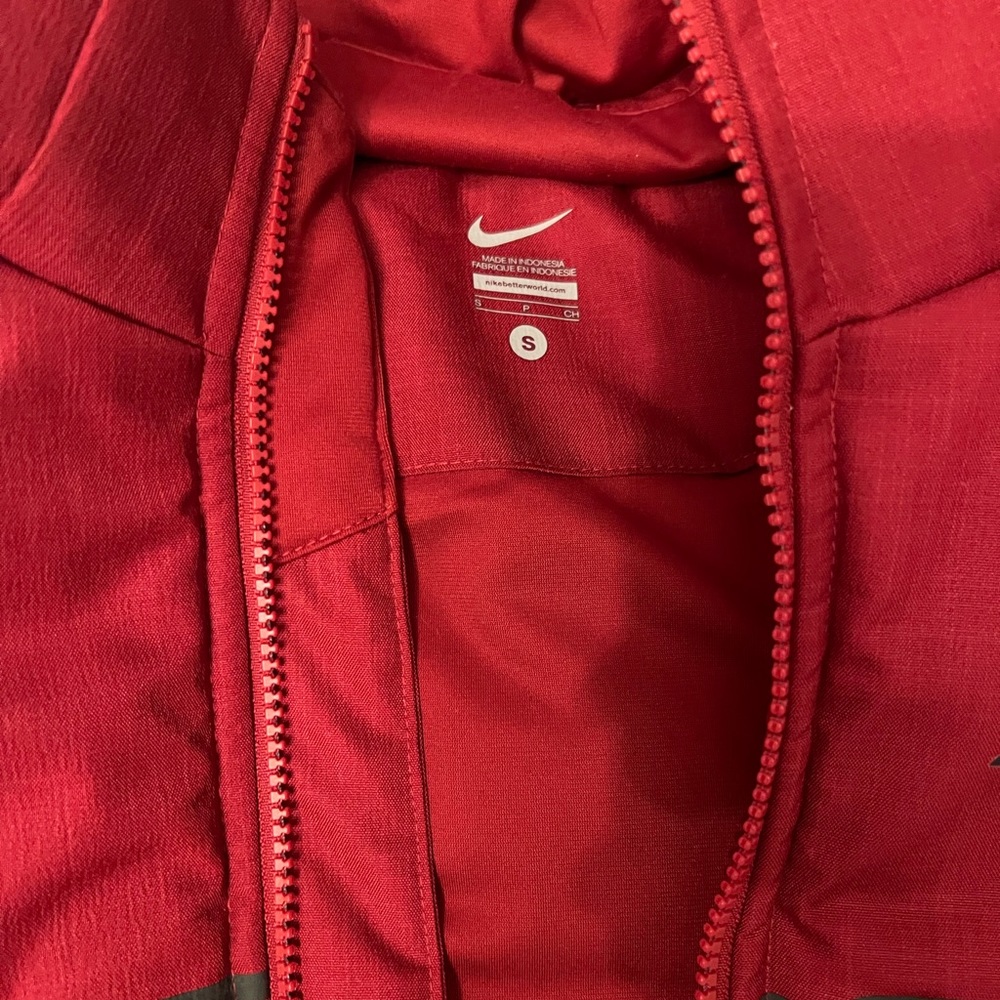 Nike Arkansas Razorbacks winter jacket - Picture 3 of 4